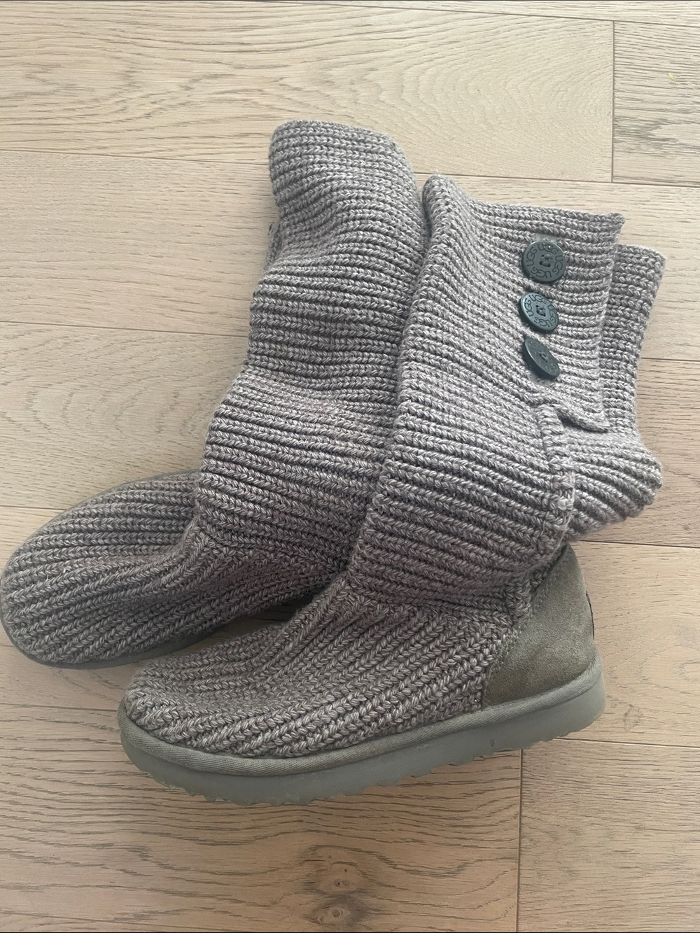 UGG woman’s Cardy knit gray boot